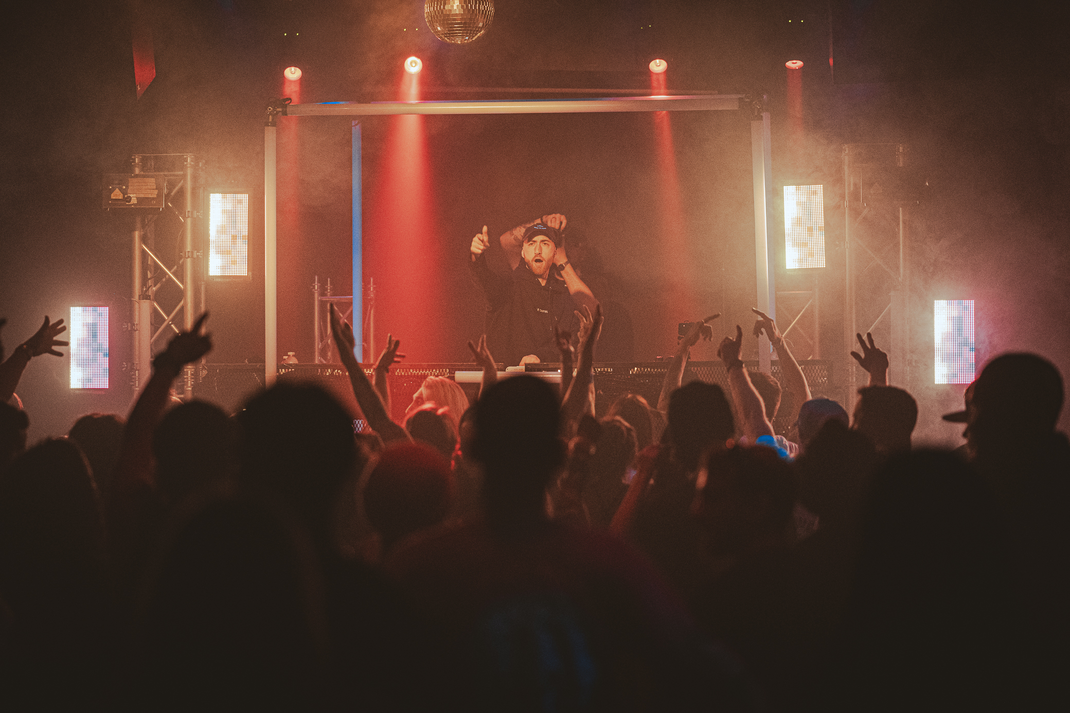 Crowd 3